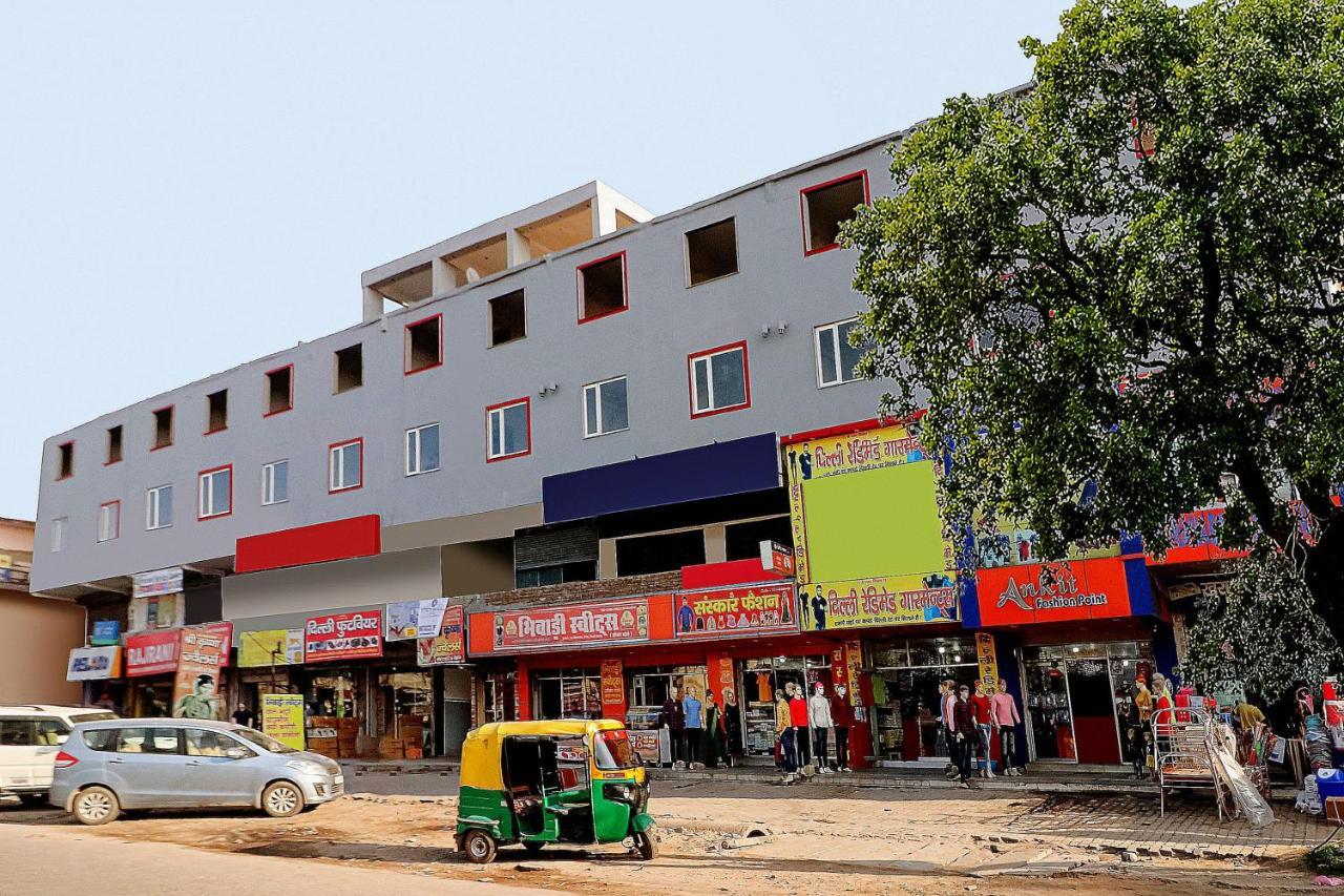 Townhall Bhiwadi Exteriör bild