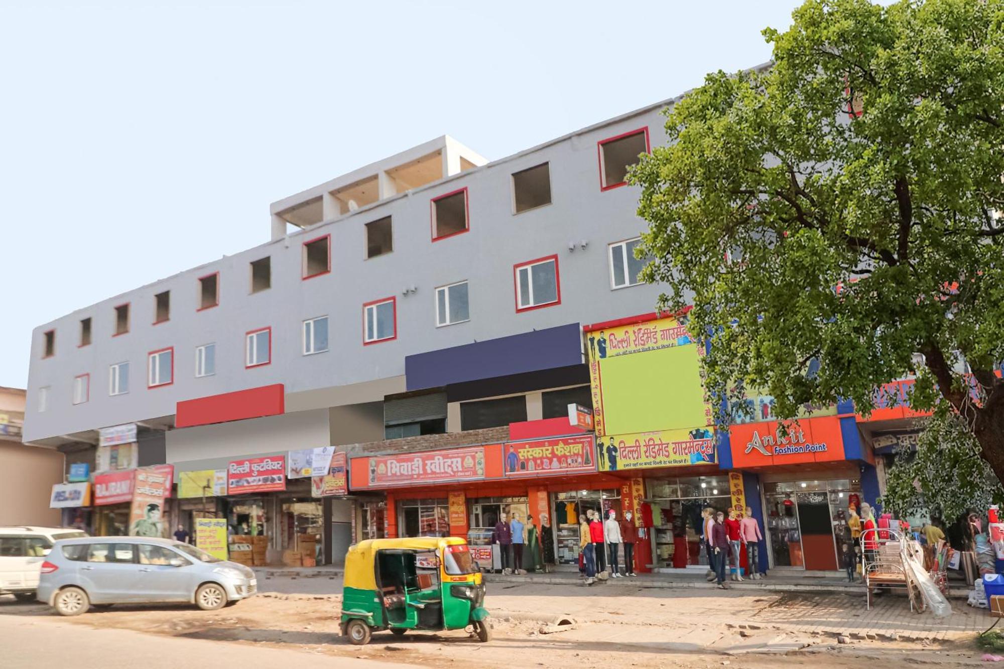 Townhall Bhiwadi Exteriör bild